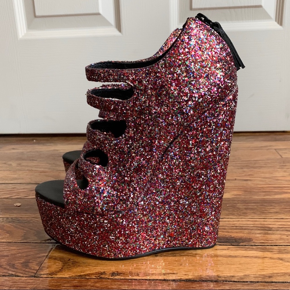 Vero Cuoio | glitter platform heels
